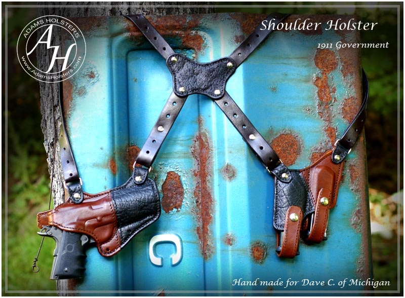 Horizontal shoulder holster