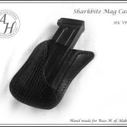 SHARKBITE™ Pocket Mag Carrier